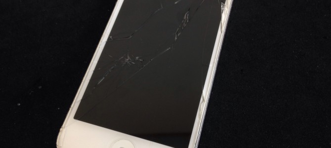 ◆加古郡播磨町よりiPhone5 ガラス割れ -2014 9/14-