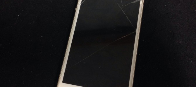 ◆高砂市よりiPhone5s ガラス割れ -2014 9/15-