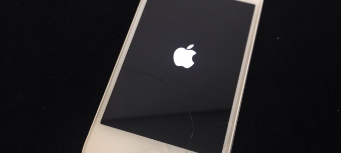 ◆加古川市よりiPhone4s ガラス割れ -2014 9/18-