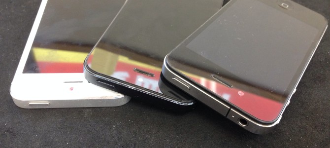 ◆姫路市よりiPhone5 スリープボタン＆アウトカメラ、iPhone4スリープボタン修理 -2014 9/28-