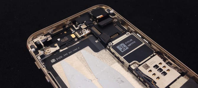 ◆加古川市よりiPhone5s 水没 -2014 10/8-