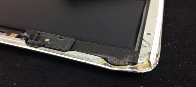◆加古郡よりiPad4 ガラス割れ修理 -2014 12/5-