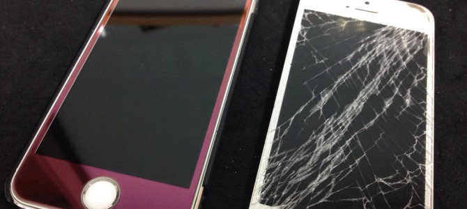 ◆高砂市よりiPhone5s ガラス割れ -2014 12/2-