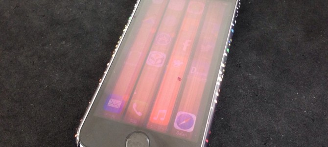 ◆加古川市よりiPhone5s 液晶不良 -2014 12/21-