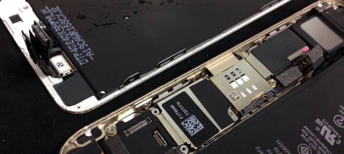 ◆加古川市よりiPhone5s 水没 -2014 12/22-