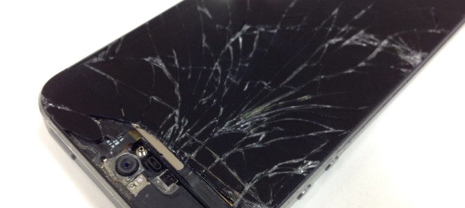 ◆明石市/加古川市よりiPhone5s ガラス割れ -2014 12/24-