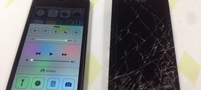 ◆姫路市よりiPhone5 ガラス割れ -2014 12/25-