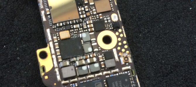 ◆加古川市よりiPhone5s 水没 -2015 4/21-