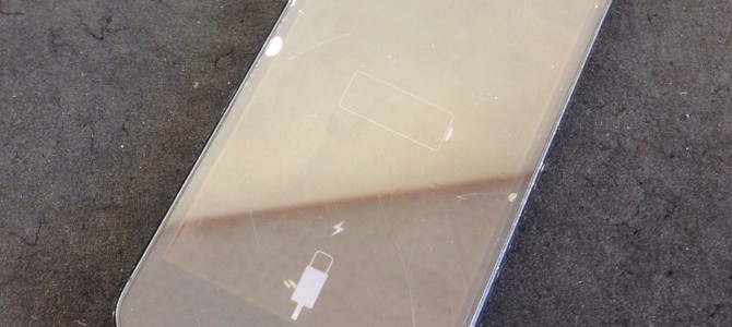 ◆加古川市よりiPhone5 バッテリー交換 -2015 6/29-