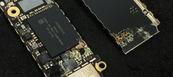 ◆小野市よりiPhone5ｓ 水没 -2015 6/20-