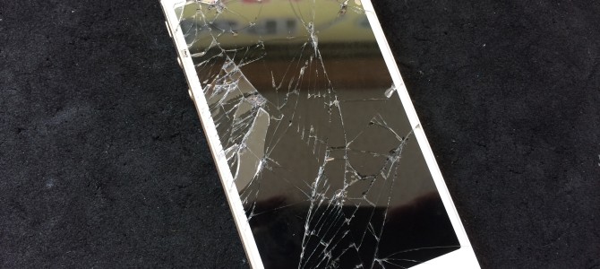 ◆加古川市よりiPhone5s ガラス割れ修理 -2015 8/21-
