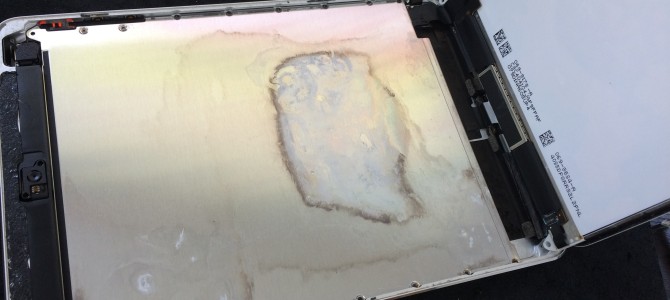 ◆神戸市西区よりiPad mini 水没 -2015 8/30-