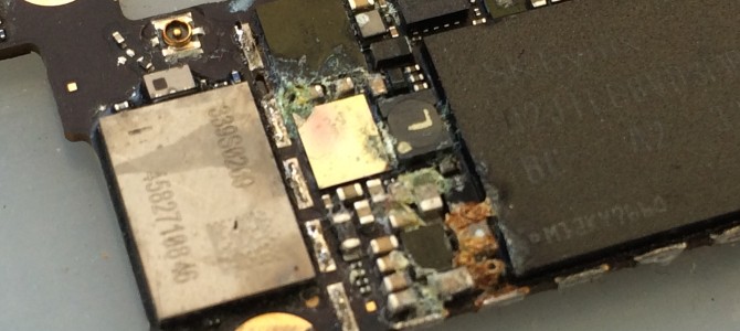 ◆加古郡稲美町よりiPhone5s 水没 -2015 9/30-