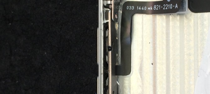 ◆加古川市よりiPhone6 plus マナースイッチ切り替え不良 -2015 9/13-