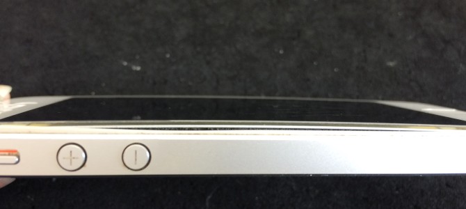 ◆加古郡稲美町よりiPhone5 バッテリー交換 -2015 10/4-