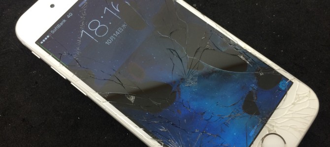 ◆加古川市よりiPhone6 ガラス割れ＆液晶漏れ -2015 10/14-