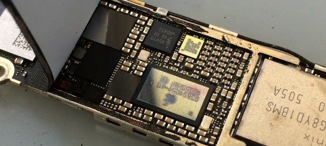 ◆加古川市よりiPhone6 電源不良→基板修理 -2015 11/13-