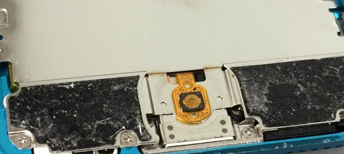 ◆小野市よりiPod touch 5世代 ホームボタン陥没修理 -2015 12/7-