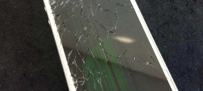 ◆加古川市よりiPhone5 画面割れ＆液晶不良 -2016 1/25-