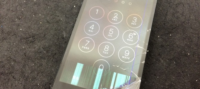 ◆高砂市よりiPhone5 ガラス割れ＆液晶不良 -2016 5/13-