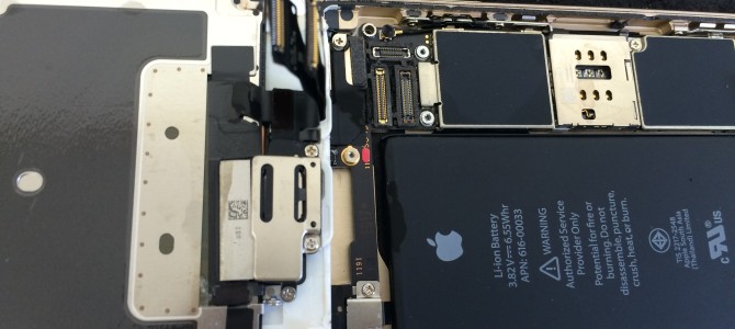 ◆高砂市よりiPhone6s 水没修理 -2016 8/10-