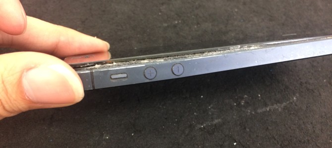 ◆加古川市よりiPhone5 バッテリー交換 -2016 10/21-