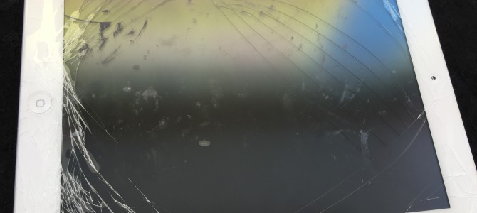 ◆小野市よりiPad4 ガラス割れ修理 -2017 3/8-