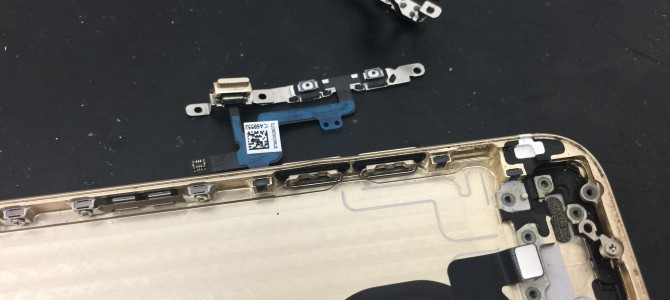 ◆加古川市よりiPhon6 マナースイッチ不良＆バッテリー交換 -2017 12/22-