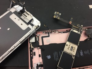 E84396BD-A459-48F4-AD69-653B1D0D136D