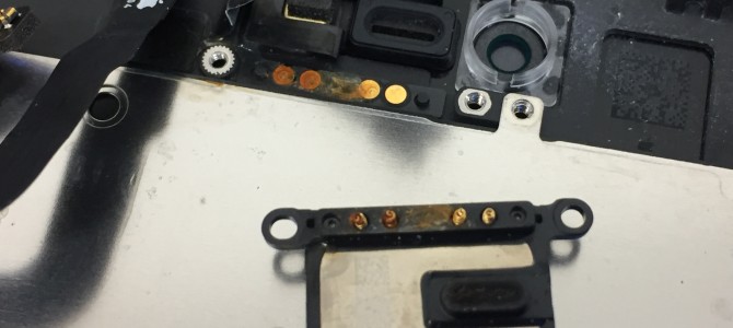 ◆加古川市よりiPhone7 水没修理 -2018 8/21-