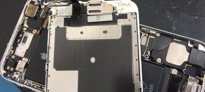 ◆高砂市よりiPhone6s ガラス割れ＆タッチパネル不良 -2018 9/15-