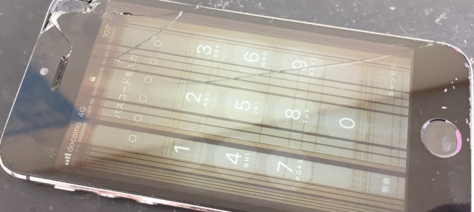 ◆加古川市よりiPhone5s ガラス割れ＆液晶不良 -2018 12/2-