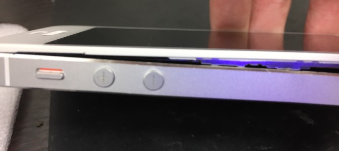 ◆高砂市よりiPhone5s バッテリー交換 -2019 1/4-
