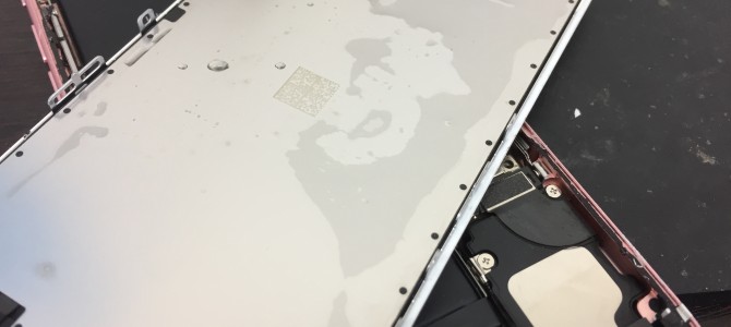◆加古川市よりiPhone6s 水没修理 -2019 2/25-