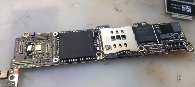 ◆加古川市よりiPhone5s 水没修理 -2019 2/24-