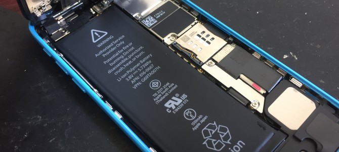 ◆加古川市よりiPhone5c 水没修理 -2019 3/8-