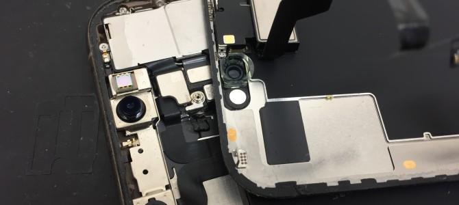 ◆姫路市よりiPhone XS 水没修理 -2019 7/8-