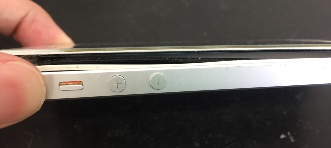 ◆加古川市よりiPhone5s バッテリー交換 -2019 8/9-