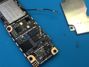 D7DB0E16-7657-405B-BE1B-E1045A2E1016