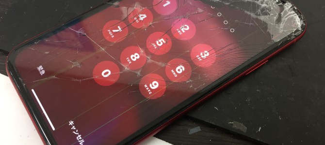 ◆加古川市よりiPhone XR ガラス割れ/液晶不良-2019 9/25-