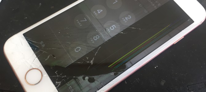 ◆加古川市よりiPhon8 ガラス割れ、液晶不良 -2019 10/9-