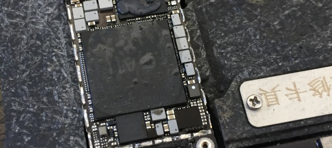 ◆加古川市よりiPhone8 Plus 水没修理 -2020 3/19-