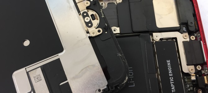 ◆加古川市よりiPhone8 水没修理 -2020 3/1-