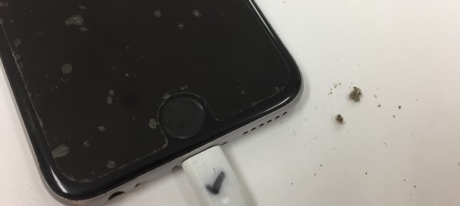 ◆加古川市よりiPhone6 充電不良→無料クリーニング -2020 4/14-