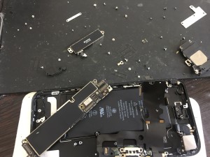 D8EFFF24-987A-4602-83ED-46EBBC9C9610