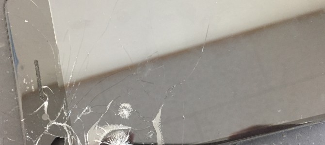 ◆加古川市よりiPhone7 Plus ガラス割れ -2020 9/12-