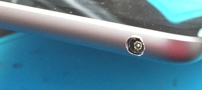 ◆加古川市よりiPad7 イヤホンジャック不良 -2020 11/22-