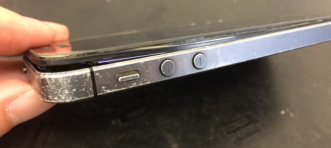 ◆加古川市よりiPhone5 起動不良＆バッテリー交換 -2021 2/21