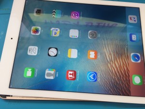 0D1007E6-AF4F-429B-A234-813EDF989200