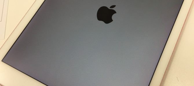 ◆加古川市よりiPad Pro9.7 起動不良 -2021 2/10-
